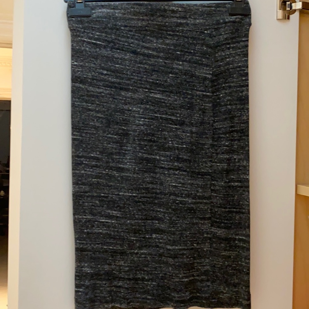 Lna skirt